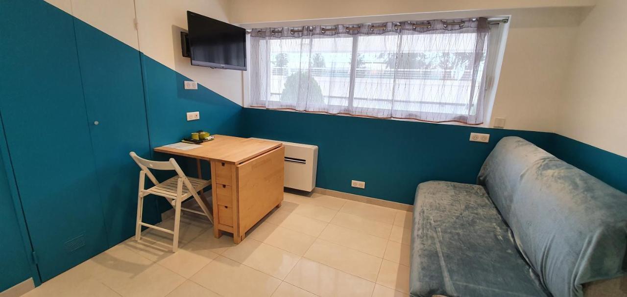 Apartmán Fame - Marina Baie Des Anges Villeneuve-Loubet Exteriér fotografie