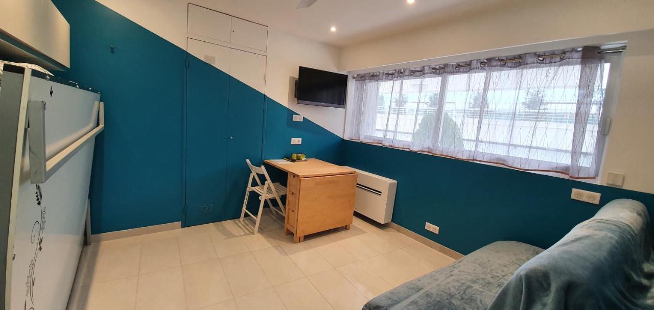 Apartmán Fame - Marina Baie Des Anges Villeneuve-Loubet Exteriér fotografie