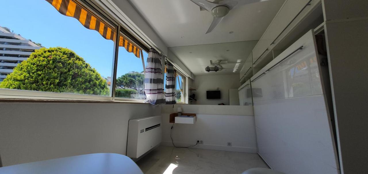 Apartmán Fame - Marina Baie Des Anges Villeneuve-Loubet Exteriér fotografie
