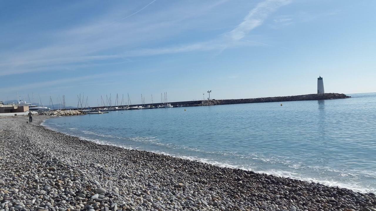 Apartmán Fame - Marina Baie Des Anges Villeneuve-Loubet Exteriér fotografie