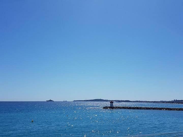 Apartmán Fame - Marina Baie Des Anges Villeneuve-Loubet Exteriér fotografie